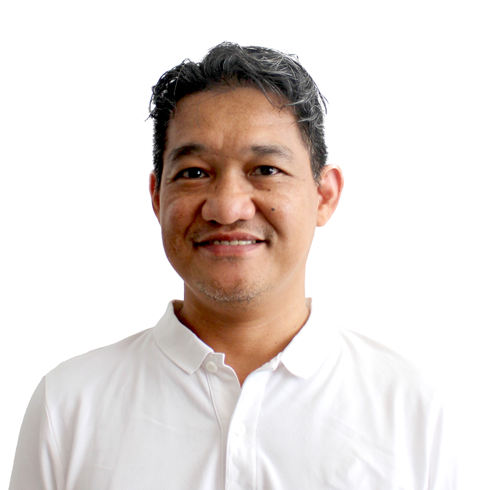A portrait of Eduardo Batino, our production manager at Well Krafted