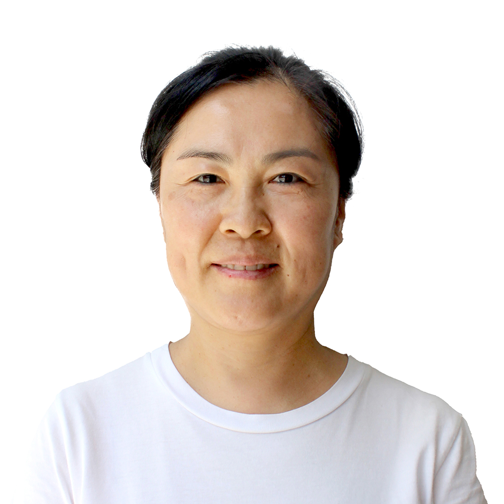 Portrait of Yu Fen, member of our food production team